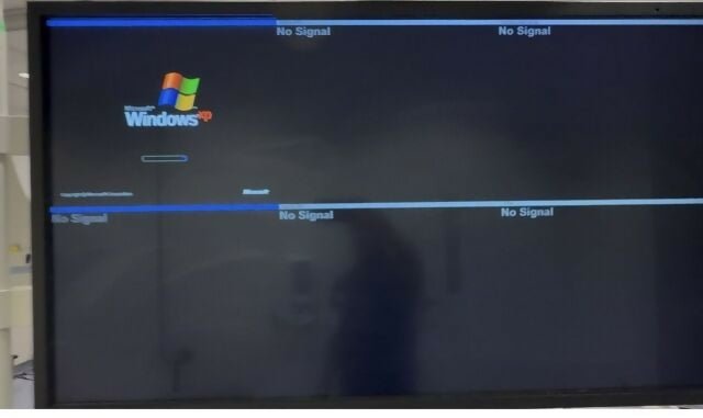 10656054 EZIO Large Display 55" - CATH Lab Monitor
