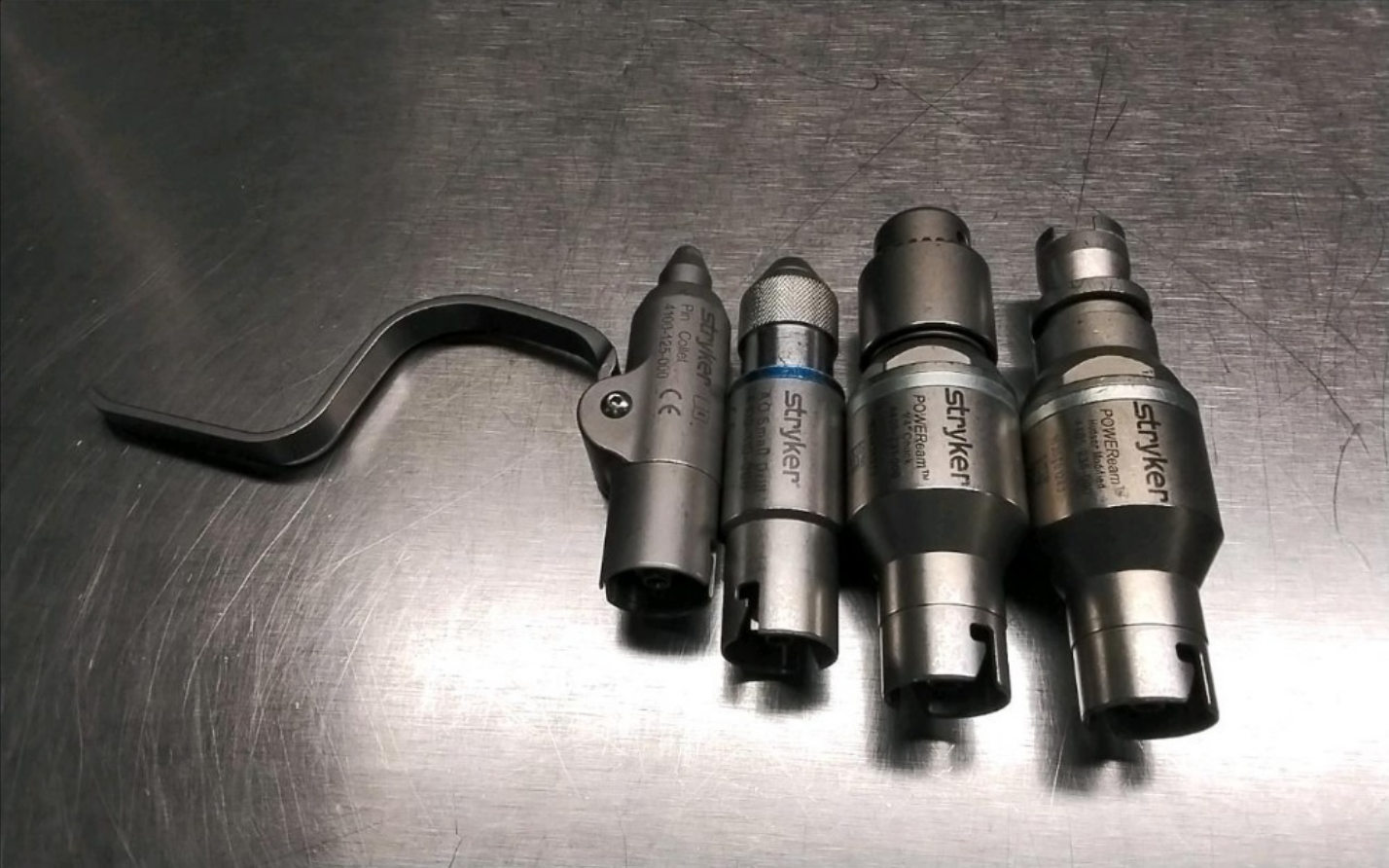Stryker 4100-125-000 Adjustable Pin Collet Attachment 3-1/2" + Power Reamer Set