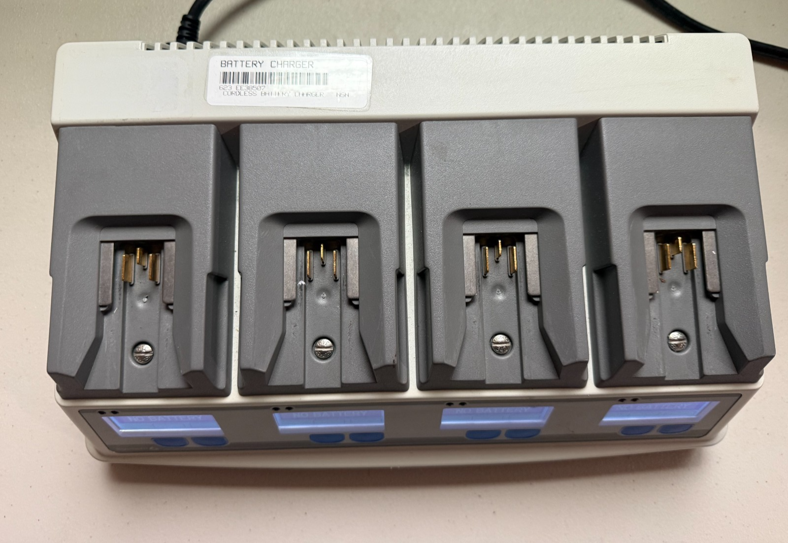 Stryker 6110-120 System 6 Battery Charger | 30 Day Warranty