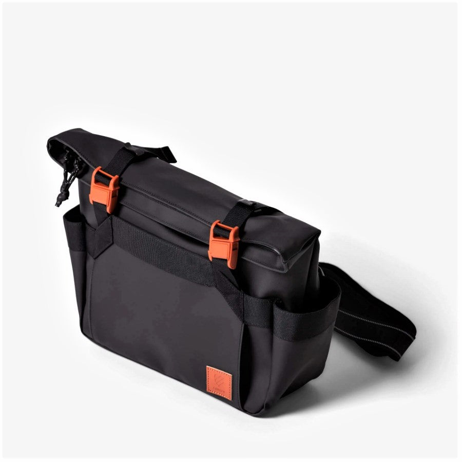 Langly Bravo Camera Shoulder Bag