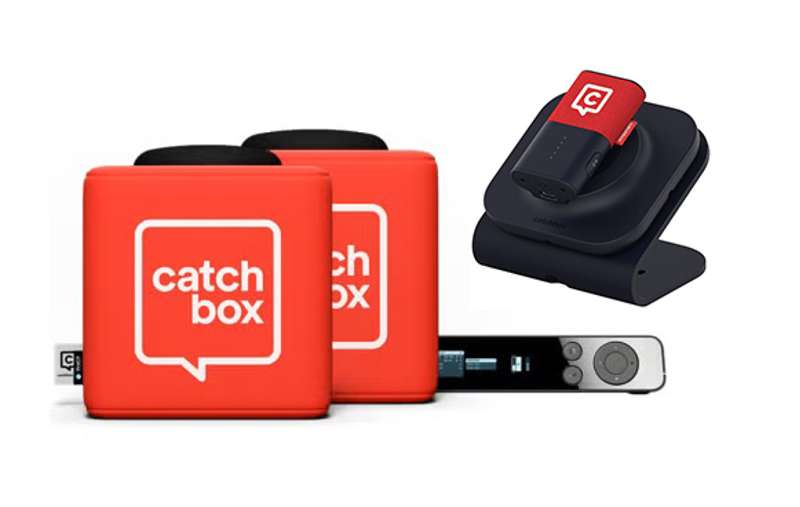 Catchbox Plus System with 4 channel Hub DSP receiver with 2 Cube, 1 Clip incl chargers, Standard - Red