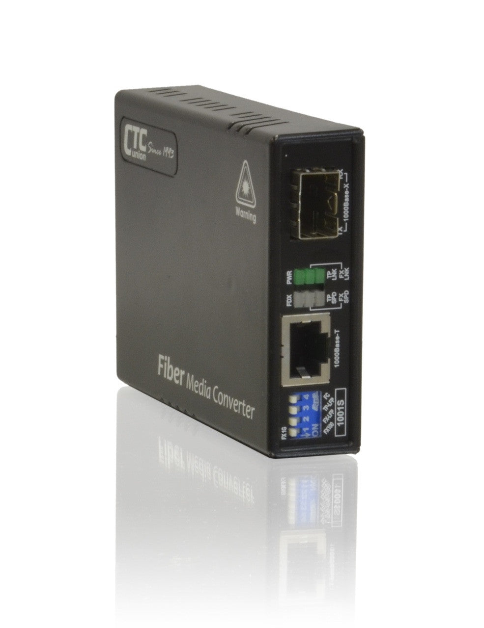 FMC-1001S-AC Gigabit Ethernet 100/1000BaseX SFP slot fiber media converter, LFP and DIP sw settings, AC power embedded, C8 AC power cord included