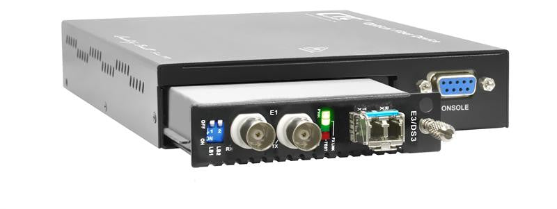 FRM220-DS3-E3-CH01MAC - Coax E3 / DS3 over fiber (SFP slot) media converter w/ console mgmt and embedded AC PS