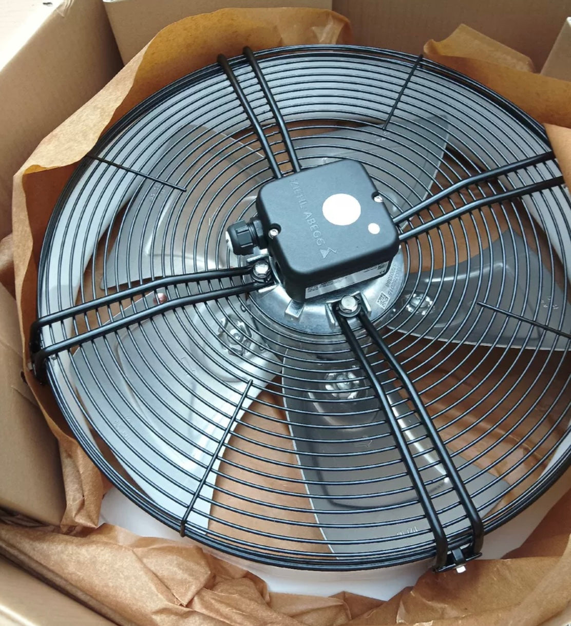 FL050-VDQ.4I.V5S ZIEHL-ABEGG Axial Fan 0.73/0.52 kW 1.35/0.97A 1340/1030rpm