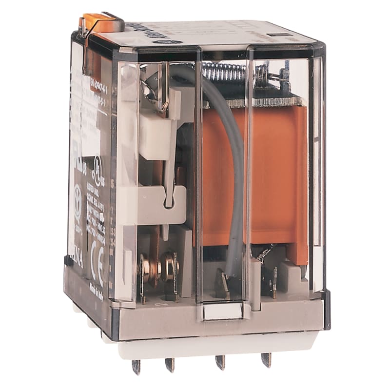 700-HB32A2 | Allen-Bradley 240 VAC DPDT Plug-In Relay, 15 A Square-Base