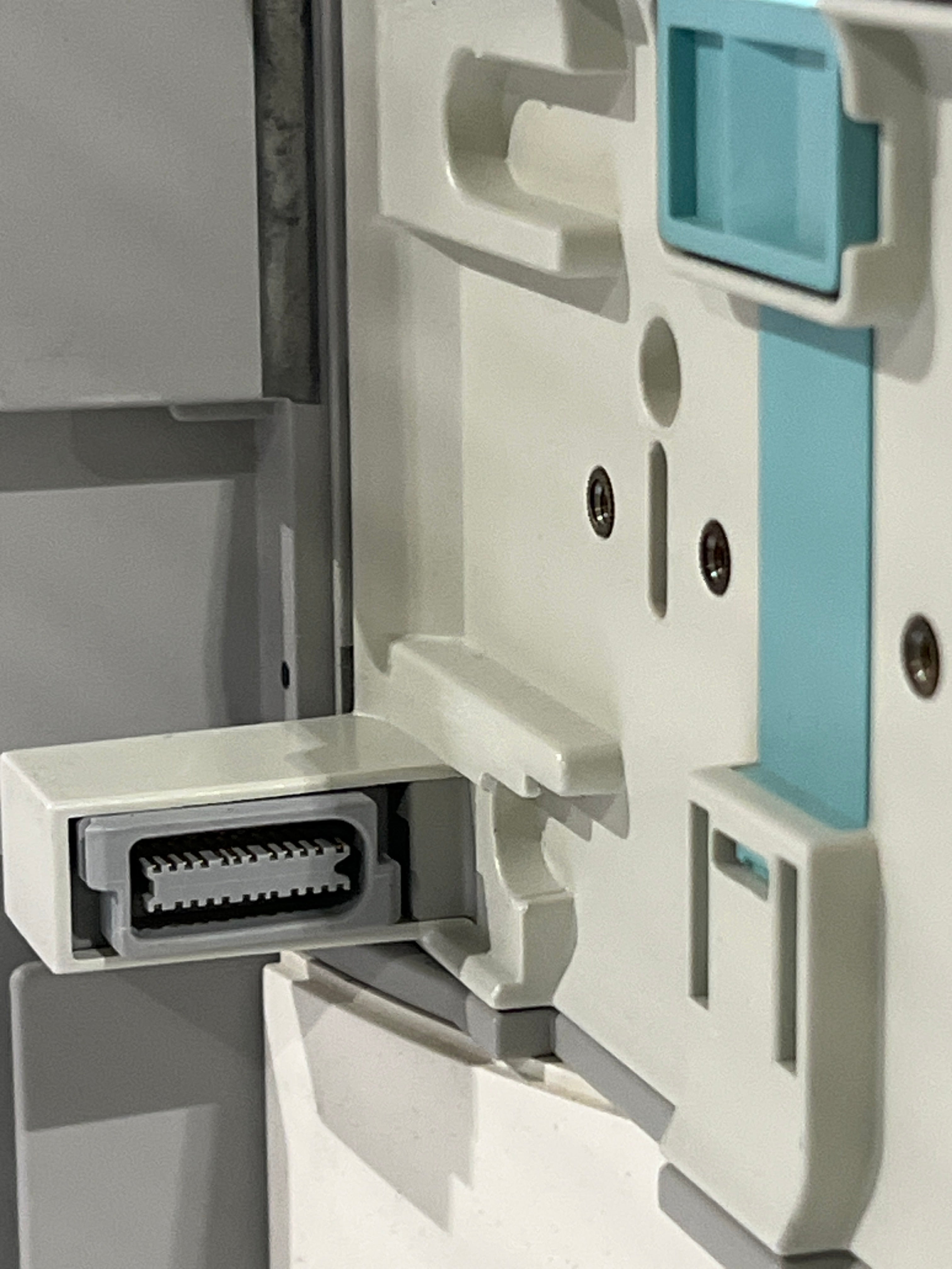 Philips IntelliVue MP70 Patient Monitor