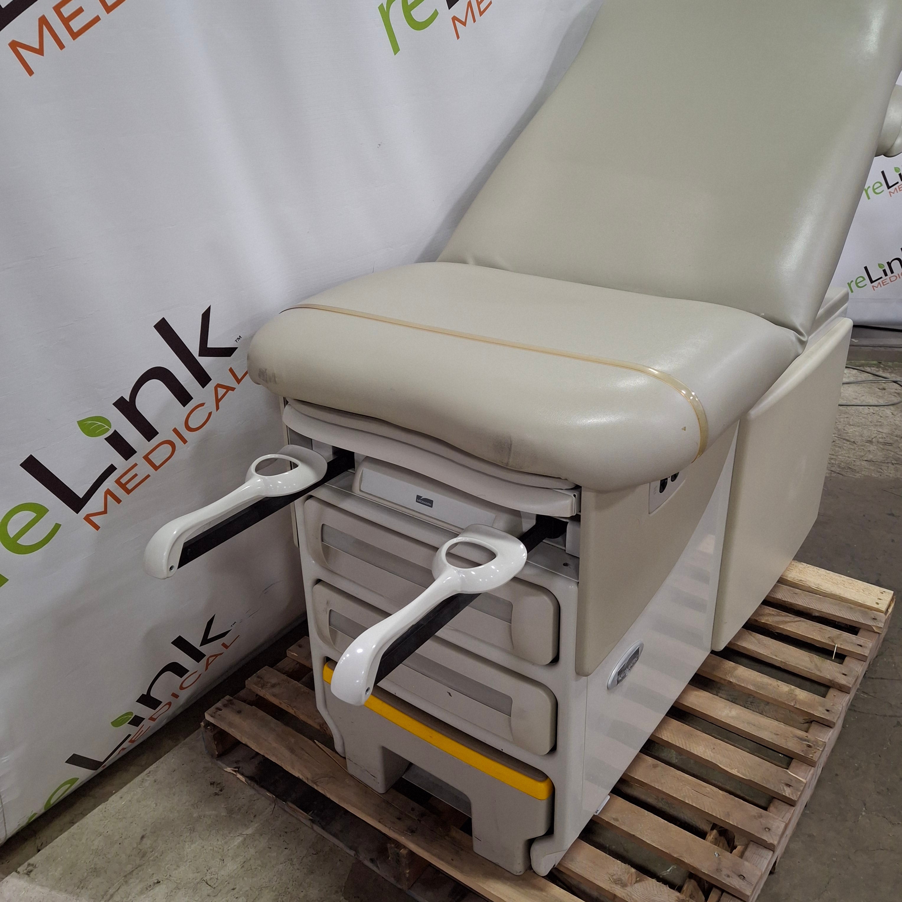 Midmark 604 Manual Examination Table