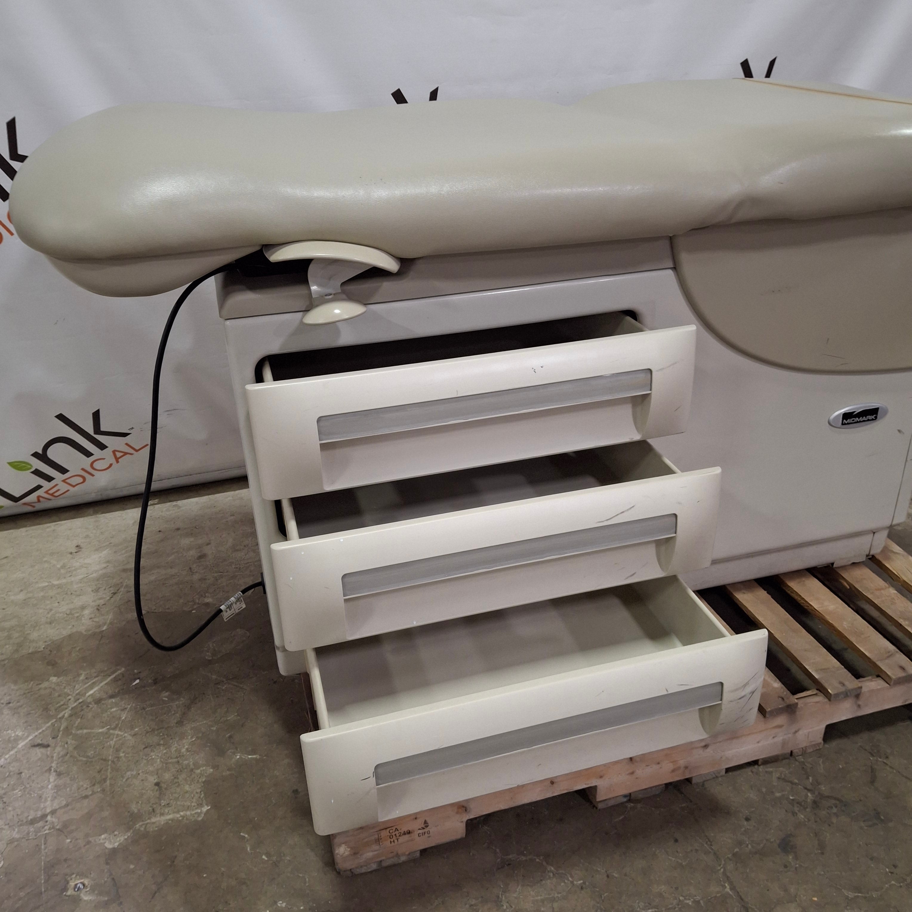 Midmark 604 Manual Examination Table