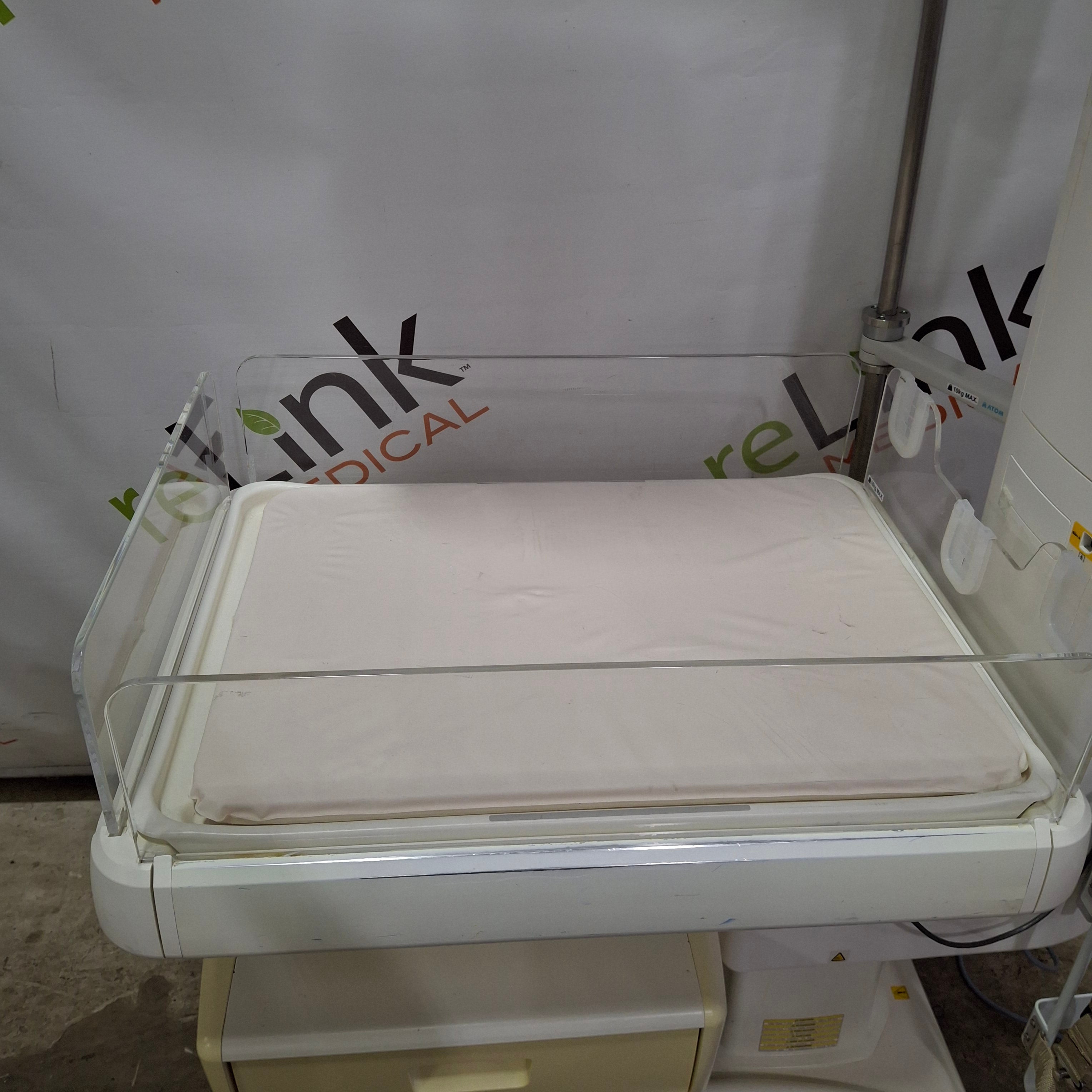 Atom Medical USA 103 Infant Warmer