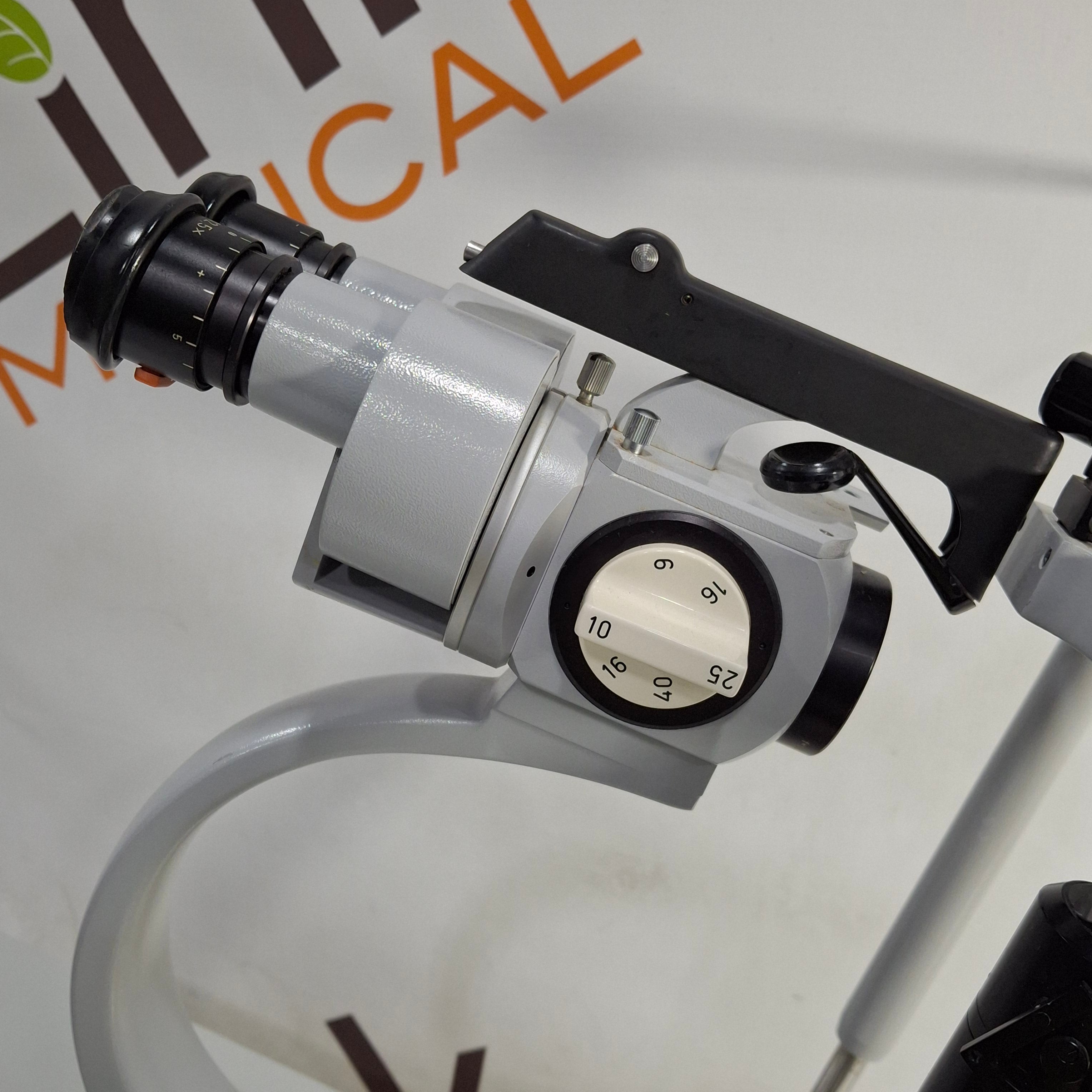 Carl Zeiss F-125 Binocular Head OR Slit Lamp