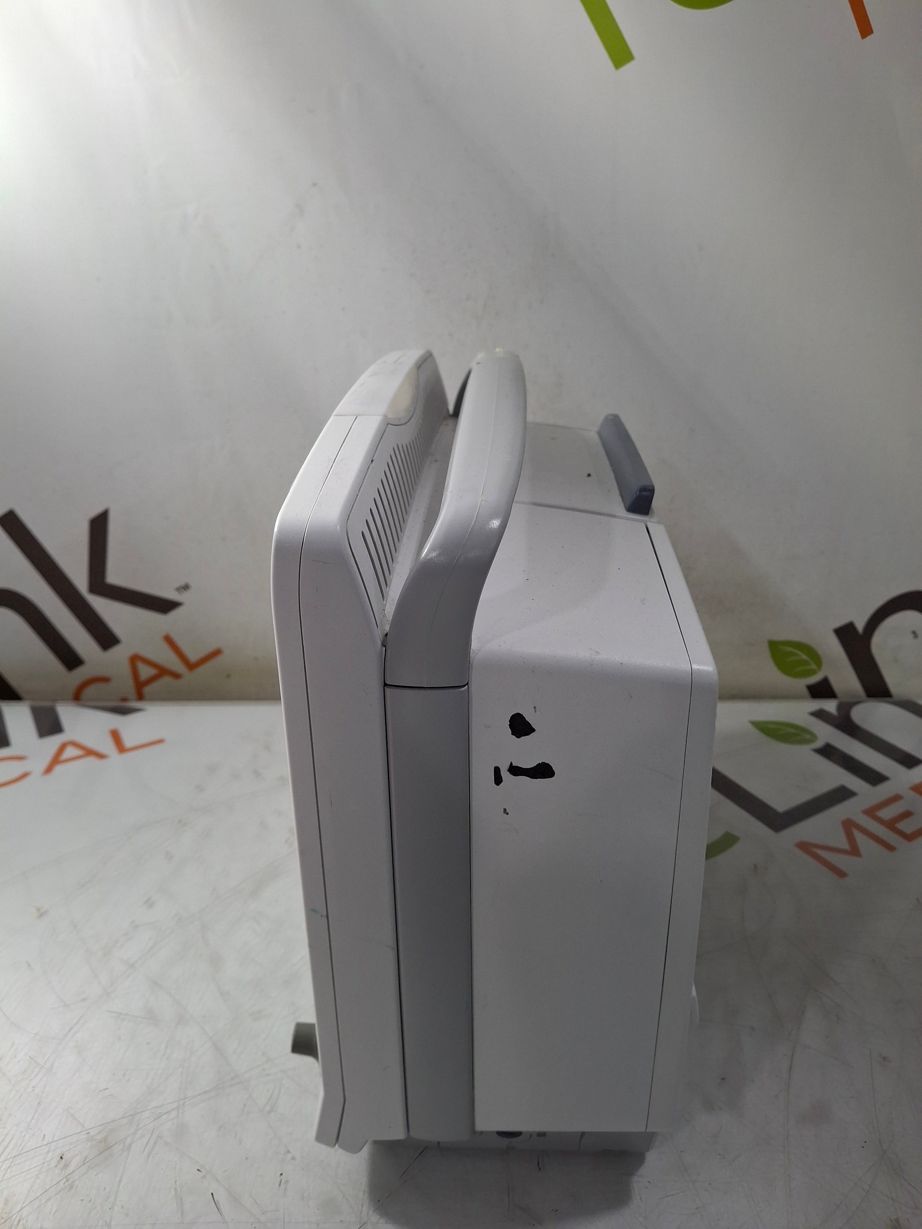 GE Healthcare Carescape B650 Critical Care Patient Monitor