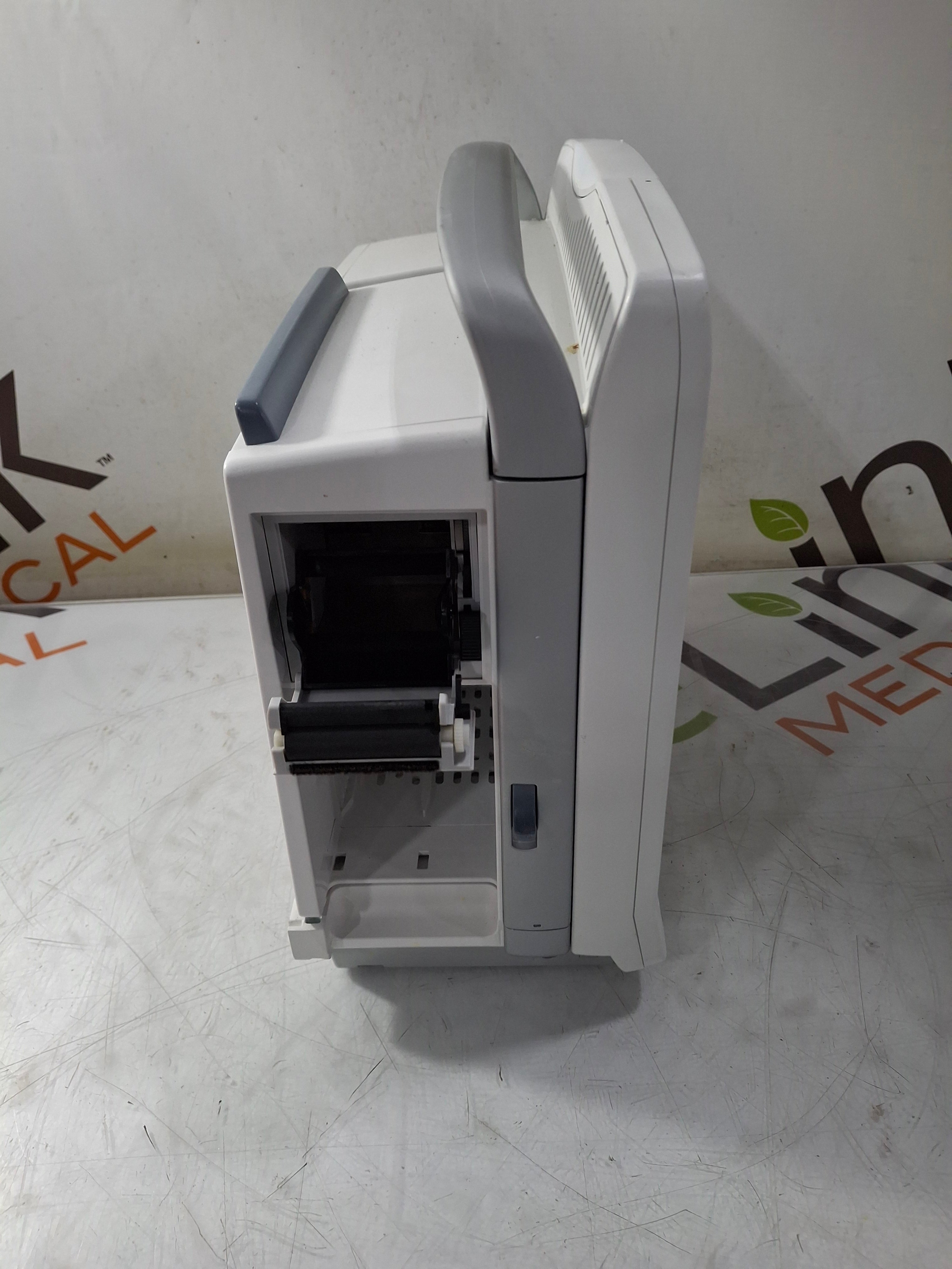 GE Healthcare Carescape B650 Patient Monitor
