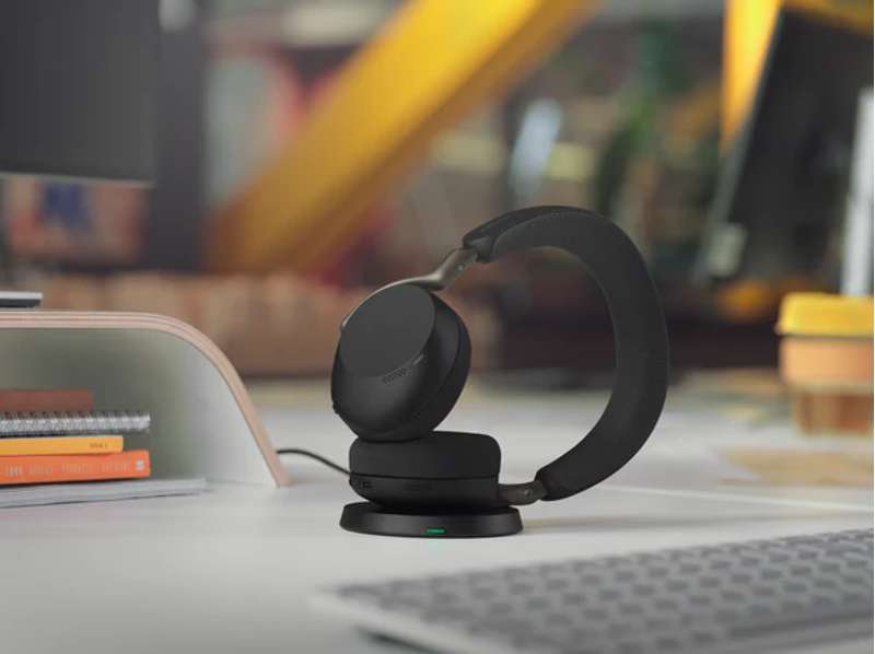 Jabra Evolve3 75 UC Bluetooth Headset - Wireless Charging Pad - Black (Link390a)