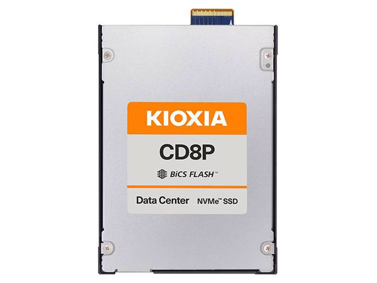 Kioxia KCD8DRUG3T84 CD8-R Series 3,840 GB PCIe 4.0 NVMe 1.4 BiCS FLASH TLC Solid State Drive