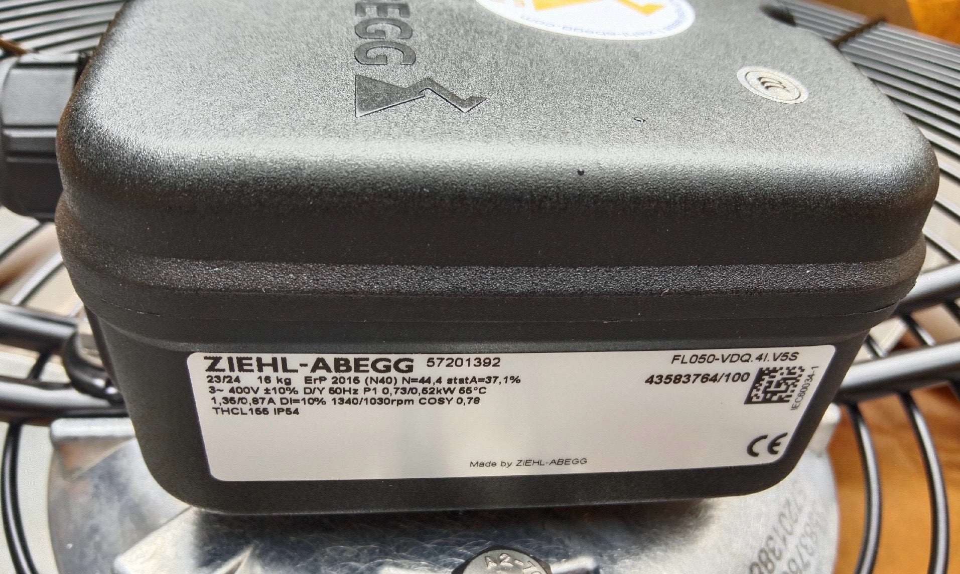FL050-VDQ.4I.V5S ZIEHL-ABEGG Axial Fan 0.73/0.52 kW 1.35/0.97A 1340/1030rpm