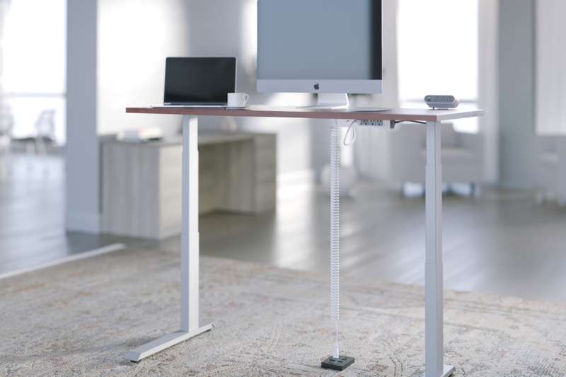 Wiremold Sit Stand Desk Power Hub with Quad Outlets and USB Ports, White