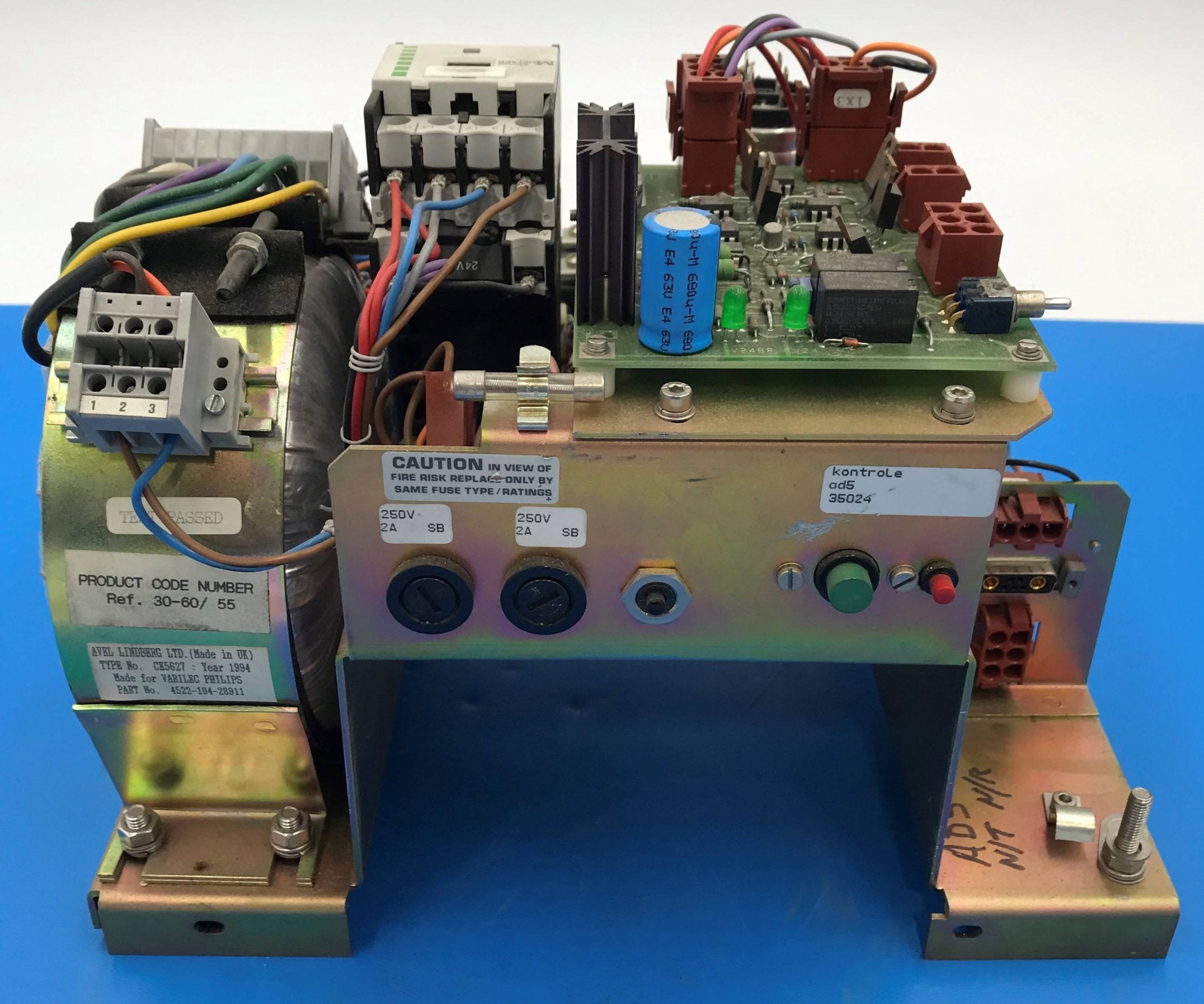AD5 35024 CONTROL ASSEMBLY (4522-104-28911) Philips