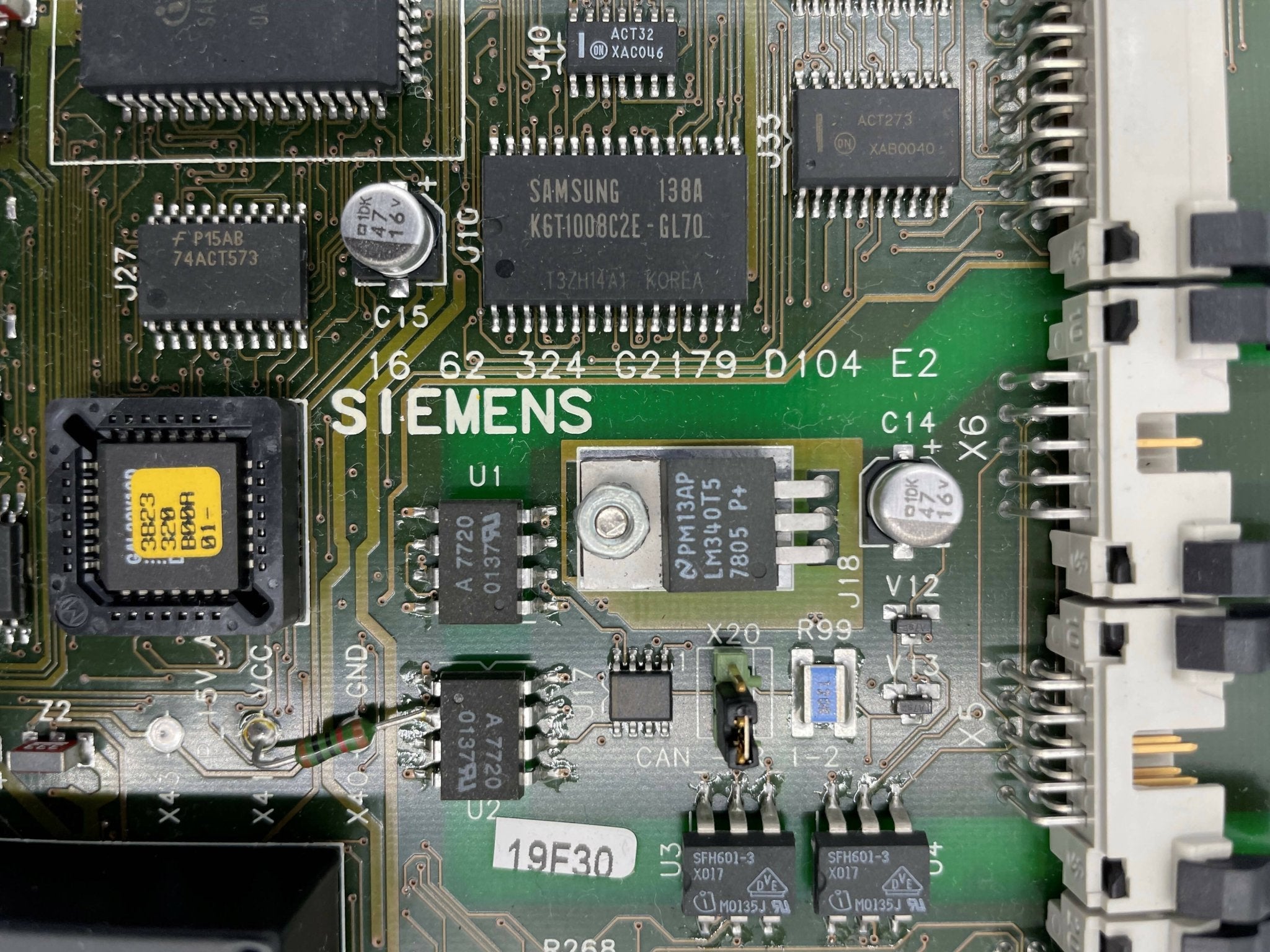 CONTROL CPU ESD D104 (1662324/01662324/1P1662324) SIEMENS