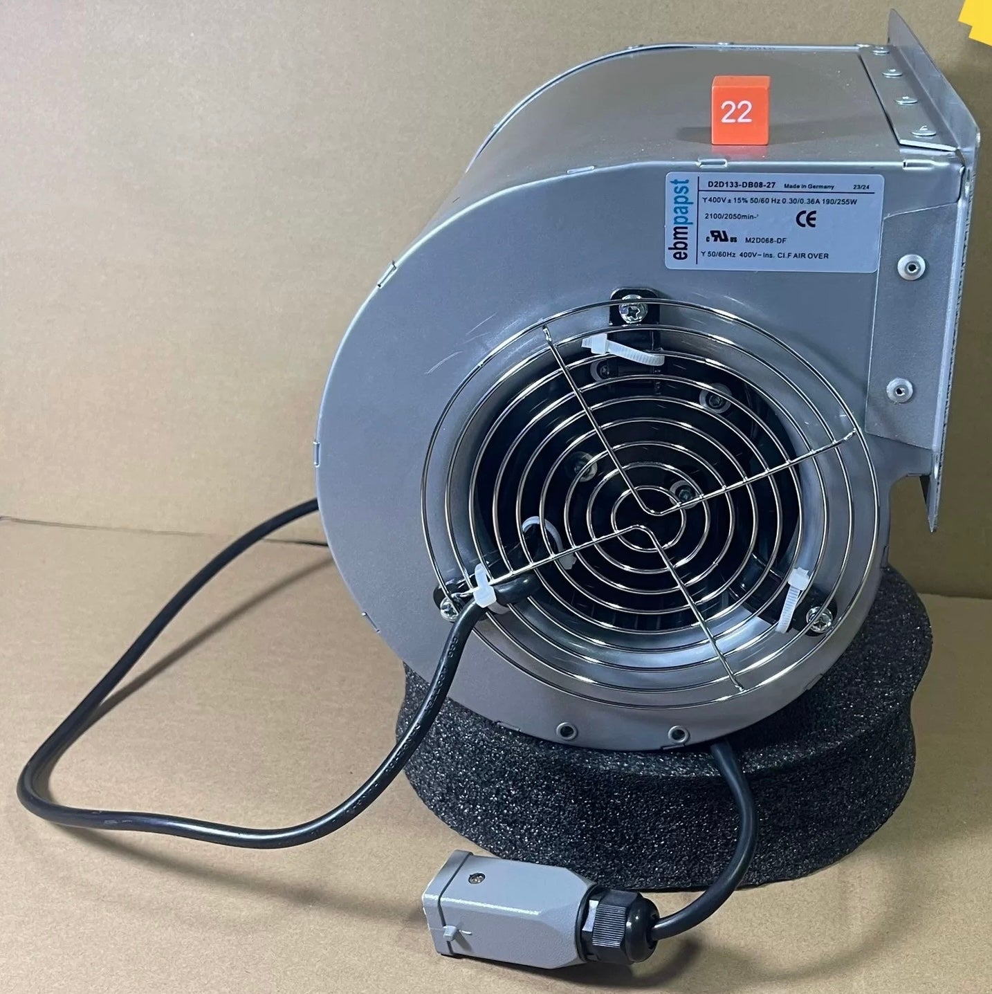 Ebmpapst D2D133-DB08-27 Centrifugal fan 400V 255W 0.36A