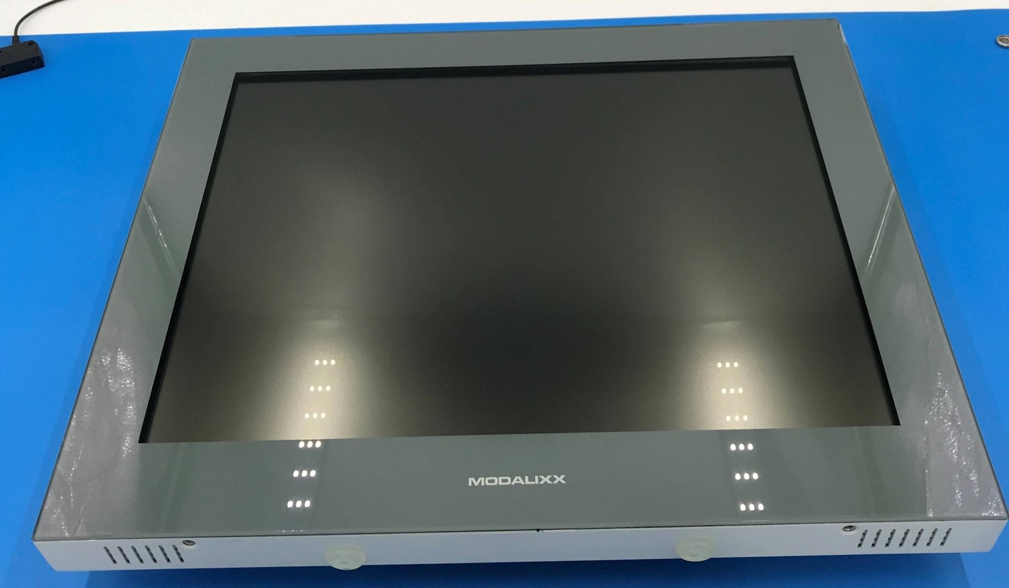 Modalixx Greyscale LCD Display (G202MG 20.1)Ampronix