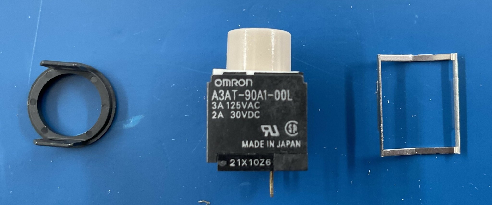 Momentary Pushbutton Switch (064-54801-98) GE