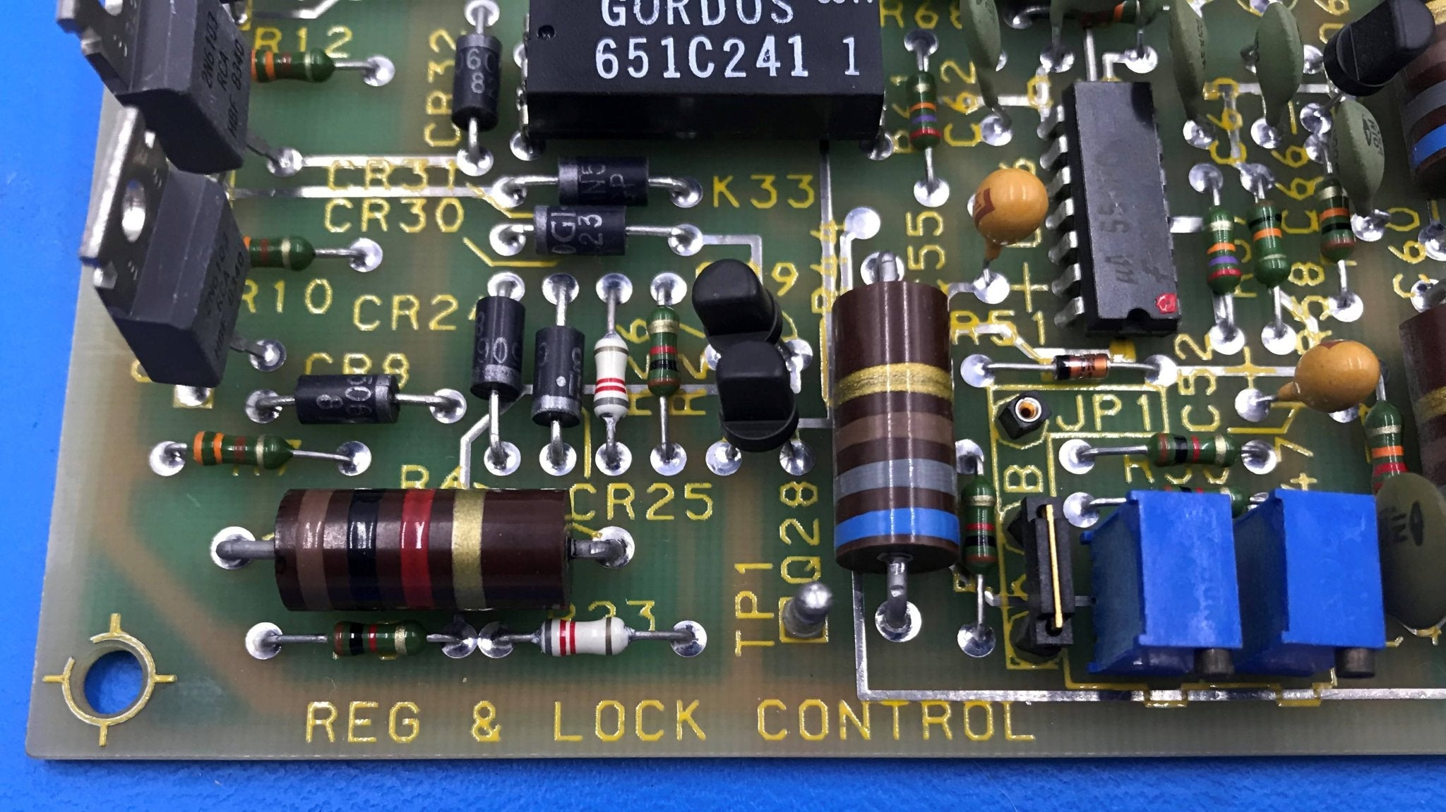 Regulator & Lock Control PCB (46-188330 G1 F) GE Advantx