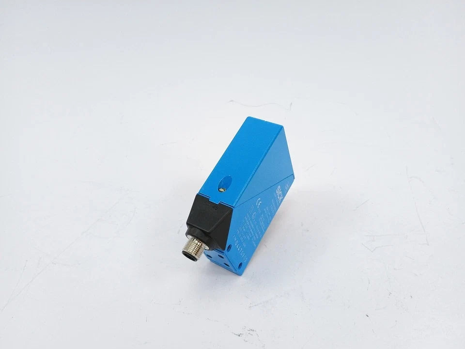 WL24-X4301 | SICK Photoelectric Retroreflective Sensor Red LED IP67