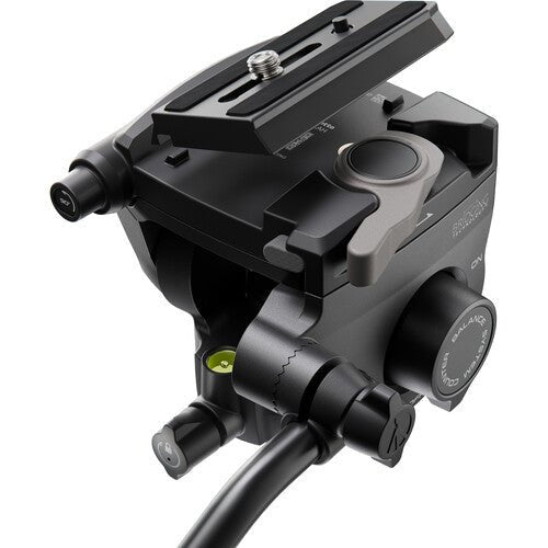 Manfrotto ONE Hybrid Aluminum Tripod with 500X Fluid Head