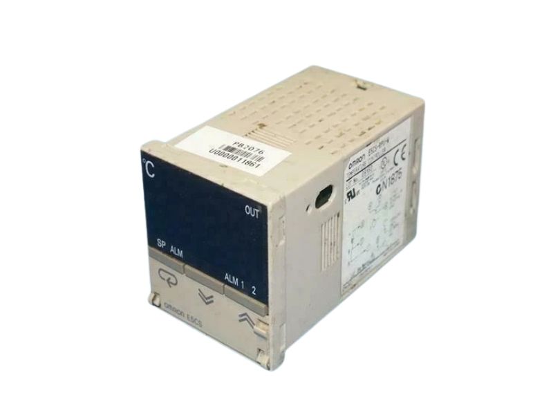 Omron E5CS-RPU-W Temperature Controller 48x48 PID Relay Output 100-240VAC