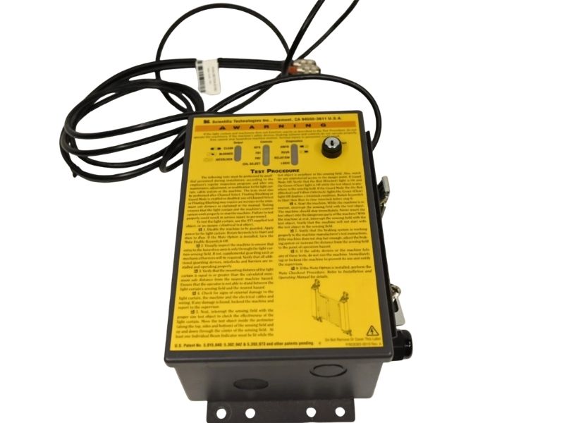 MC42D-1-AC Minisafe Controller for Light Curtain Safety Systems