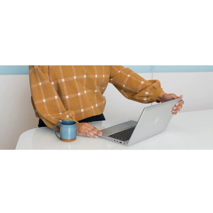 HP mt46 14" Thin Client Notebook - Full HD - AMD Ryzen 3 PRO 4450U - 8 GB - 128 GB SSD - English Keyboard
