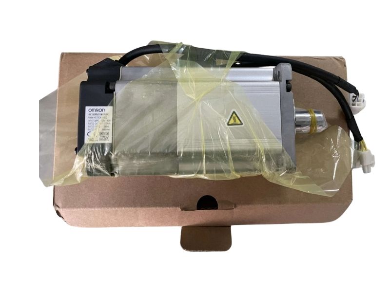 Omron R88M-KE75030H-BS2 Servo Motor 750W 200VAC 3000RPM IP65 with Brake