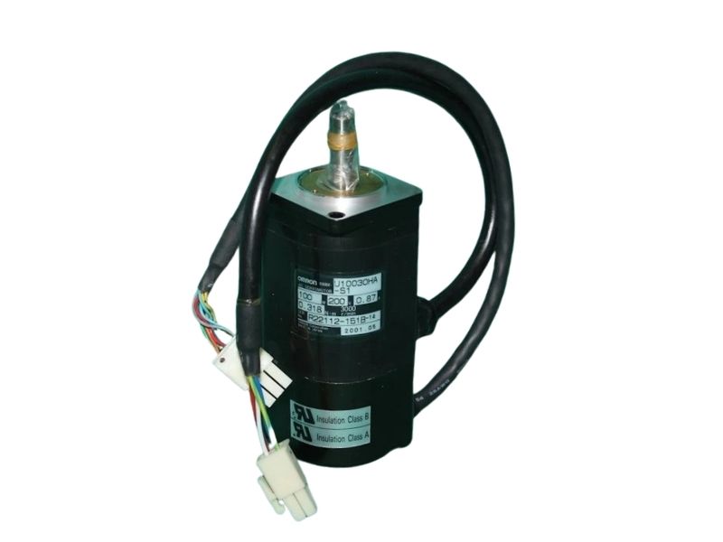 Omron R88M-U10030HA-S1 Servo Motor 100W 3000RPM Incremental Encoder