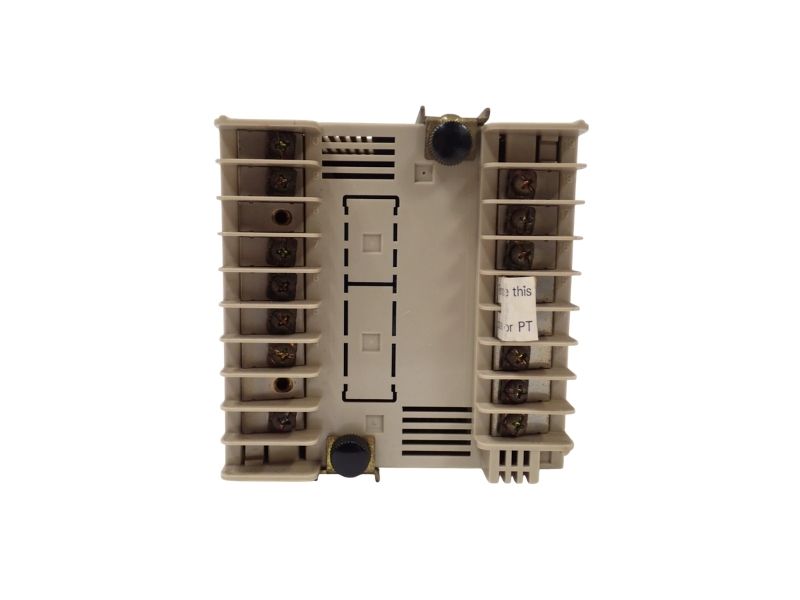 Omron E5AX-A Temperature Controller for Process Automation
