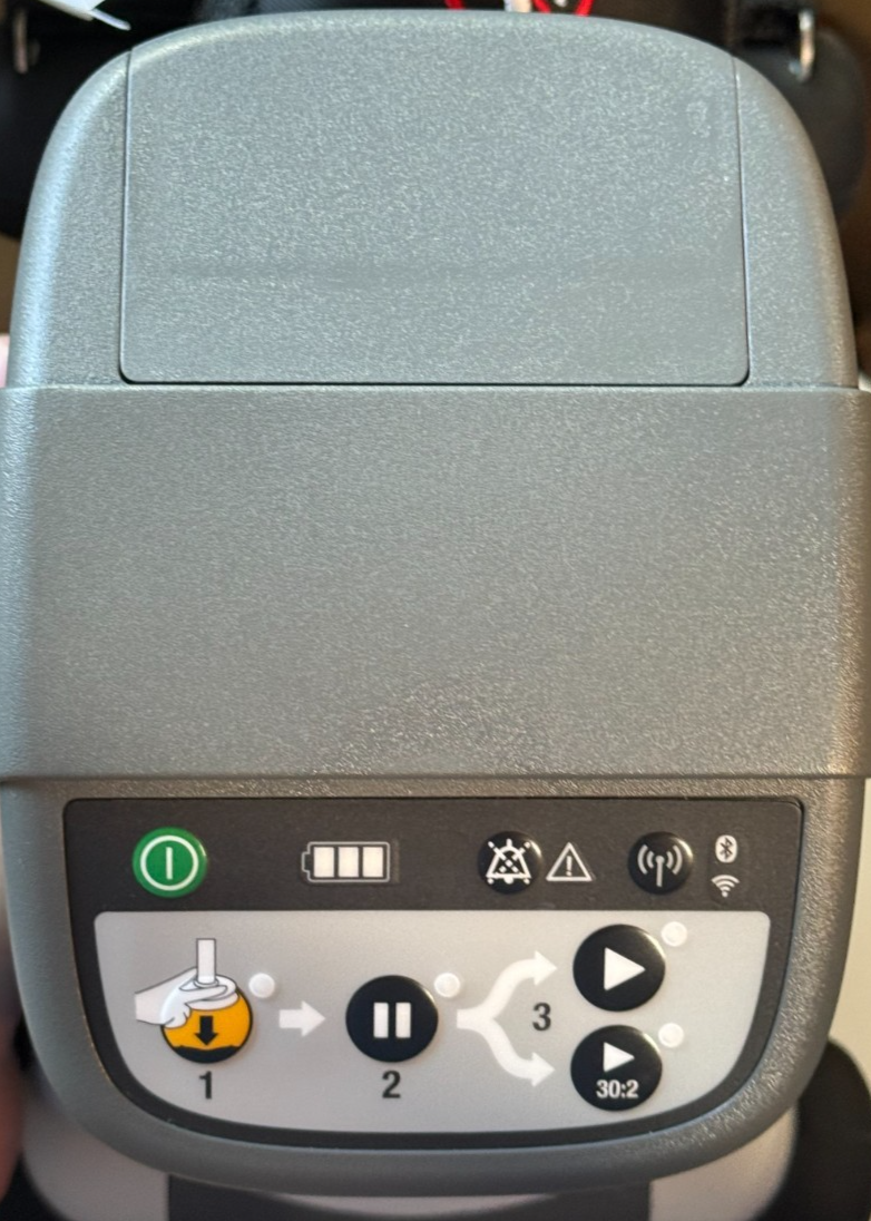 Stryker Physio-Control Lucas 3 with Accessories | 30 Day Warranty