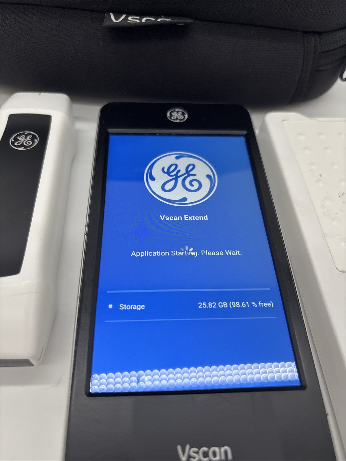 GE Vscan Extend Ultrasound w/ 2 Batteries + 1 Charger Dock NO POWER SUPPLY!