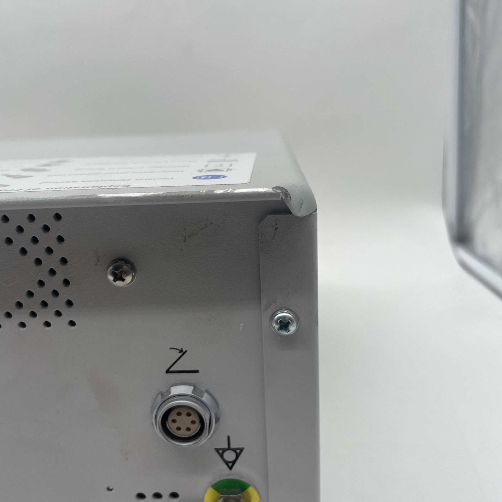 Genii Gi 4000 ESU Electrosurgical Unit Console (REF: G11-100-01) 30 Day Warranty
