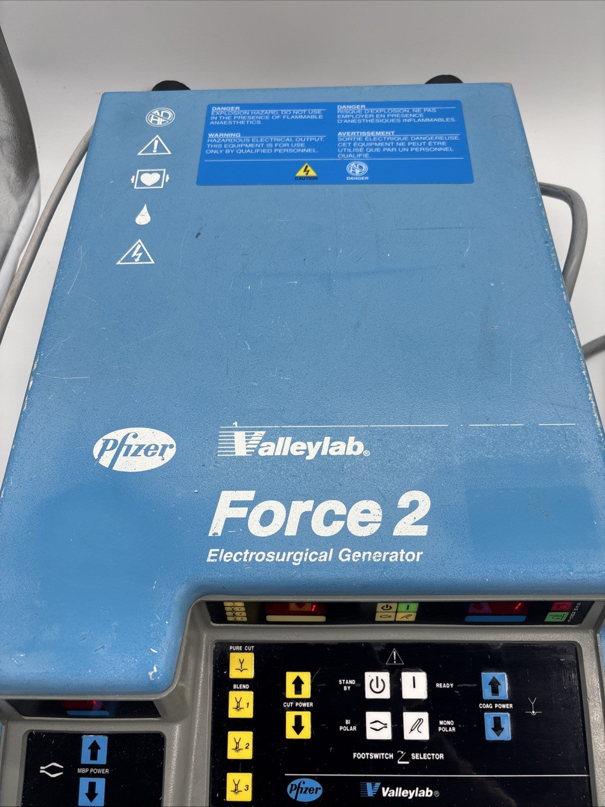 Pfizer Valleylab Force 2 (2PCH) ESU W Footpedal 30 Day Warranty!