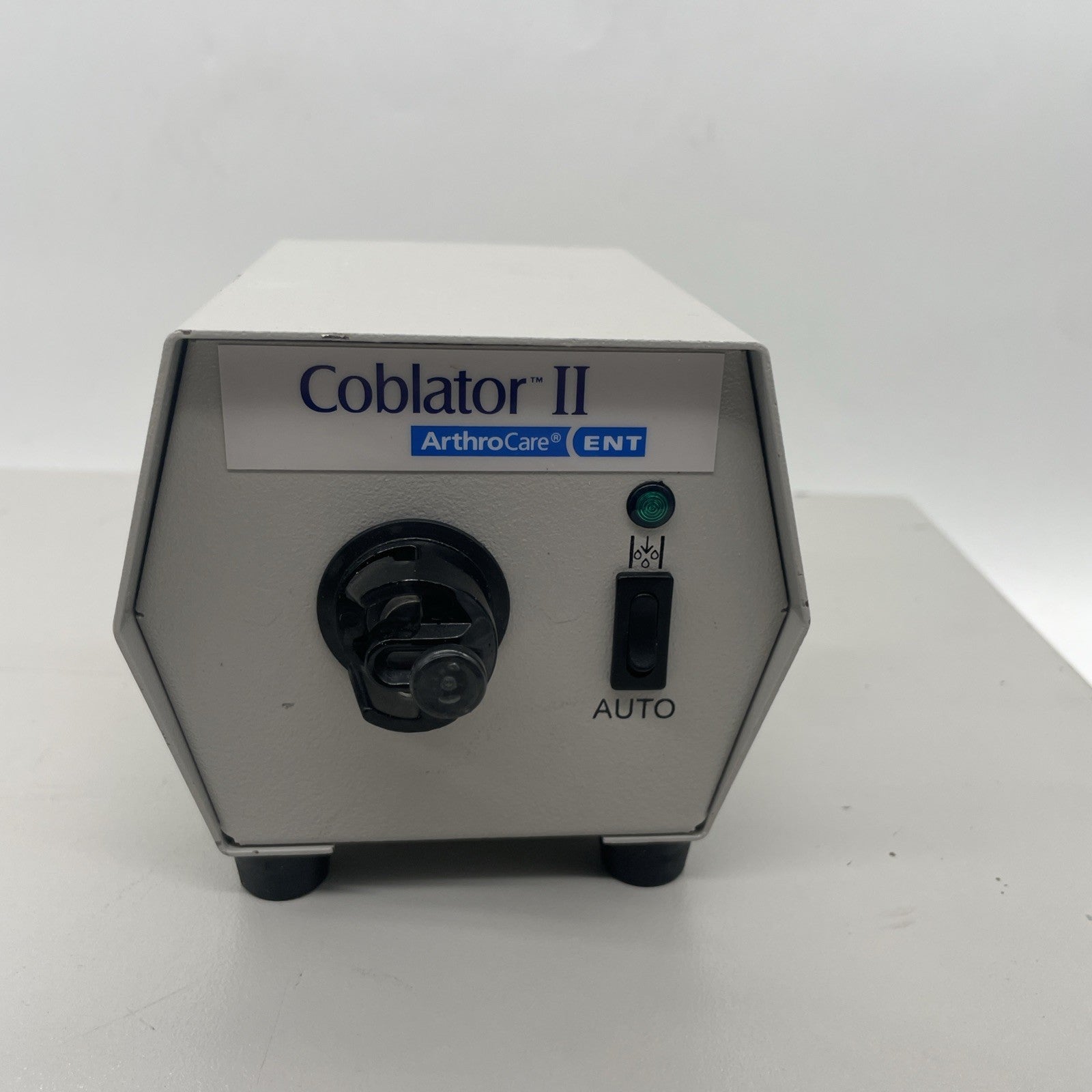 ArthroCare – Coblator II electrosurgical unit – RF8000E – with flow control valve unit and footswitch