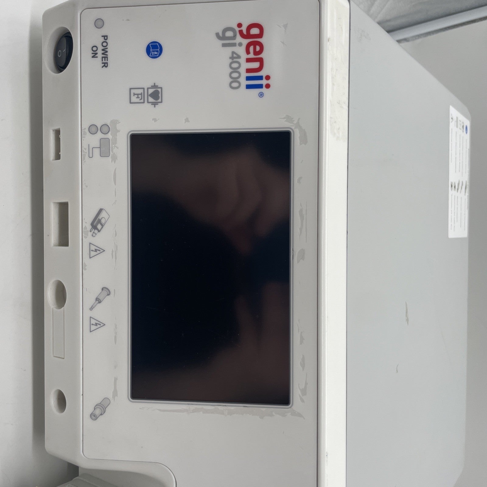 Genii Gi 4000 ESU Electrosurgical Unit Console (REF: G11-100-01) 30 Day Warranty