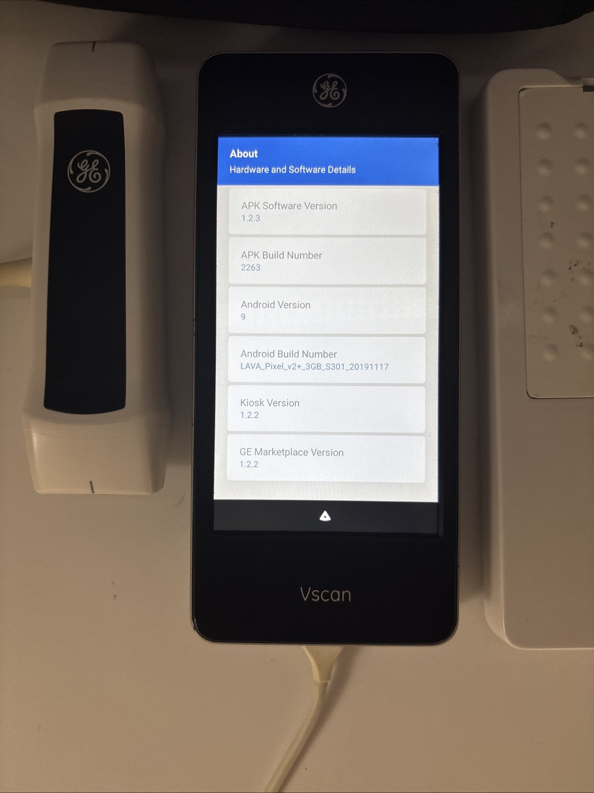 GE Vscan Extend Ultrasound w/ 2 Batteries + 1 Charger Dock NO POWER SUPPLY!