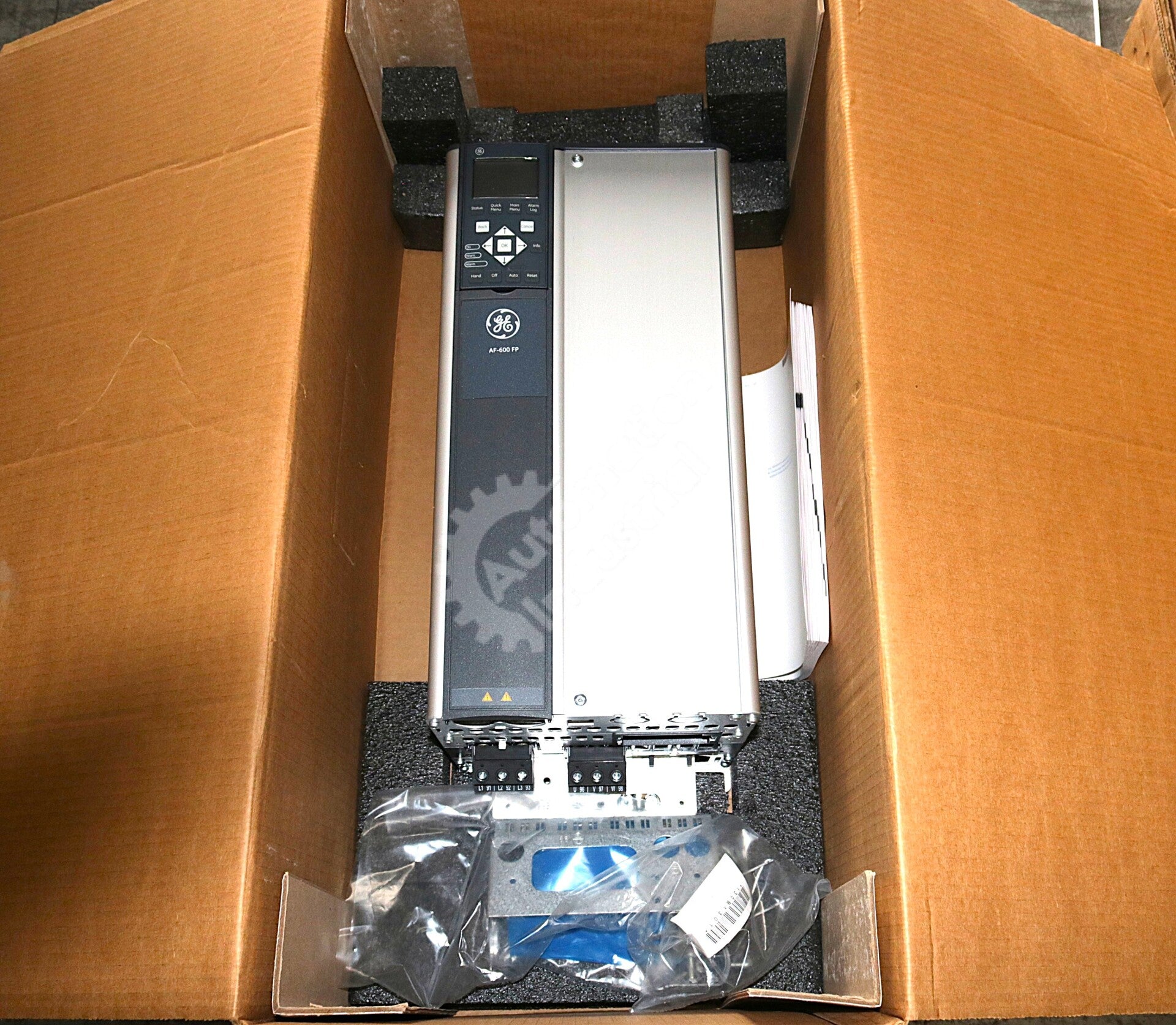 6KFP43050X9XXXA1 By General Electric 3-Phase 50HP 460VAC AF-600 AC Drive NSFP