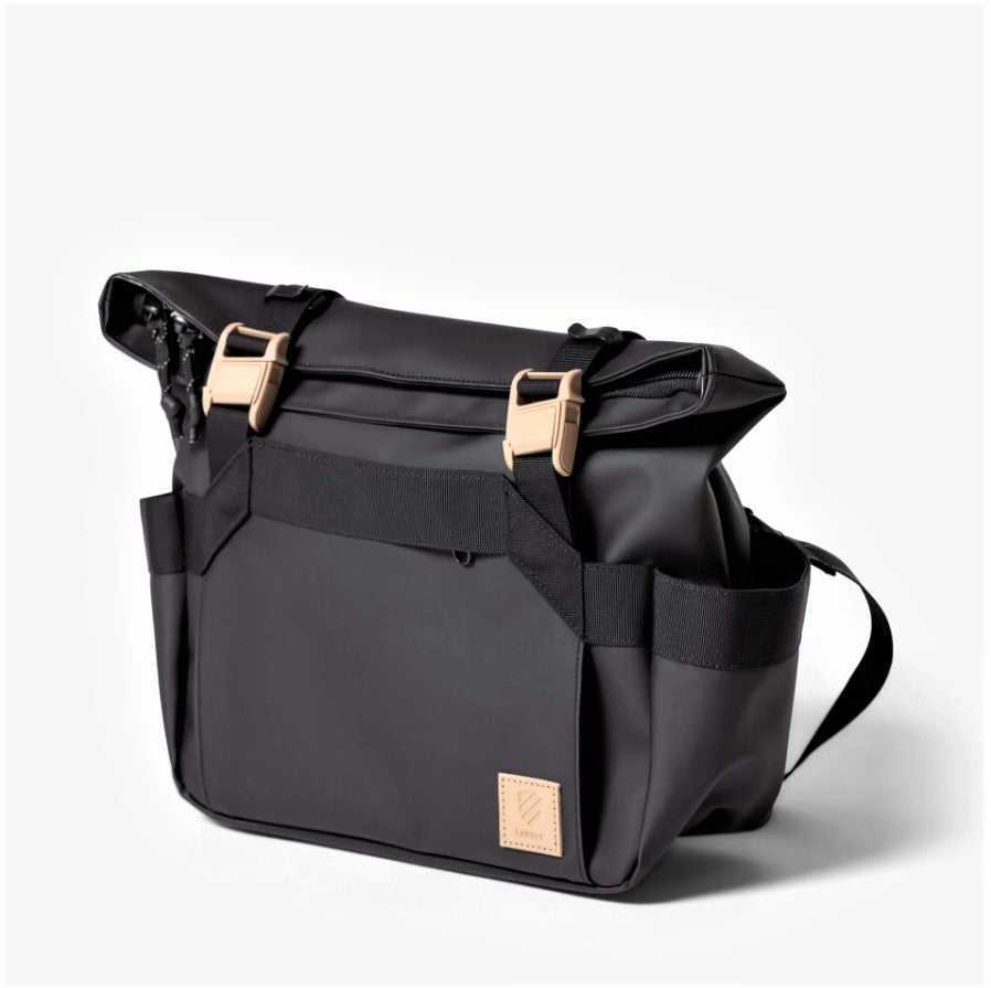 Langly Bravo Camera Shoulder Bag