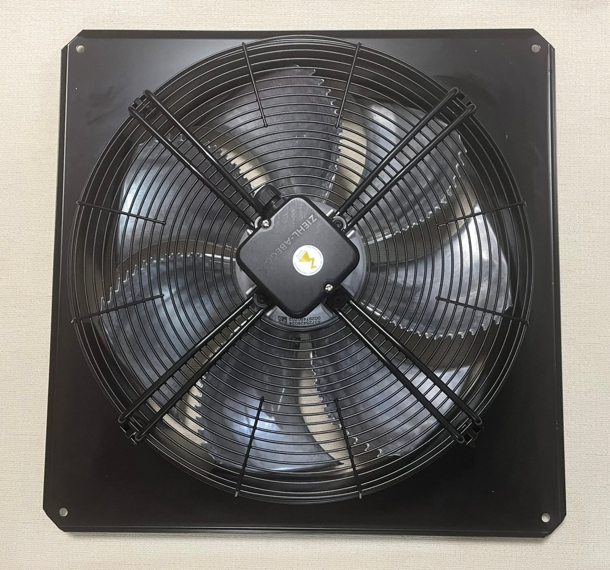 FN050-4DQ.4I.V7P1 ZIEHL-ABEGG Axial Fan Rated 3~400V 1.2/0.77kW 1.7/3.5A 50/60HZ 1300/1480rpm