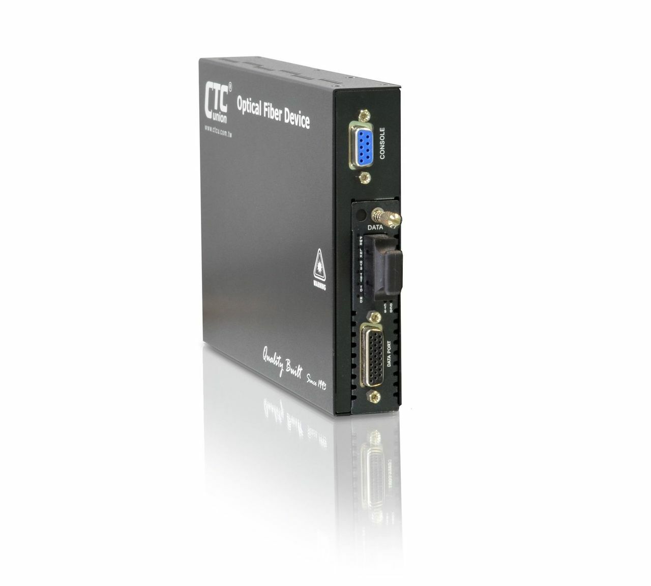 FRM220-X21530449-SC015 - X.21, RS-530 or RS-449 synchronous serial interface to fiber media converter, singlemode fiber 15Km reach