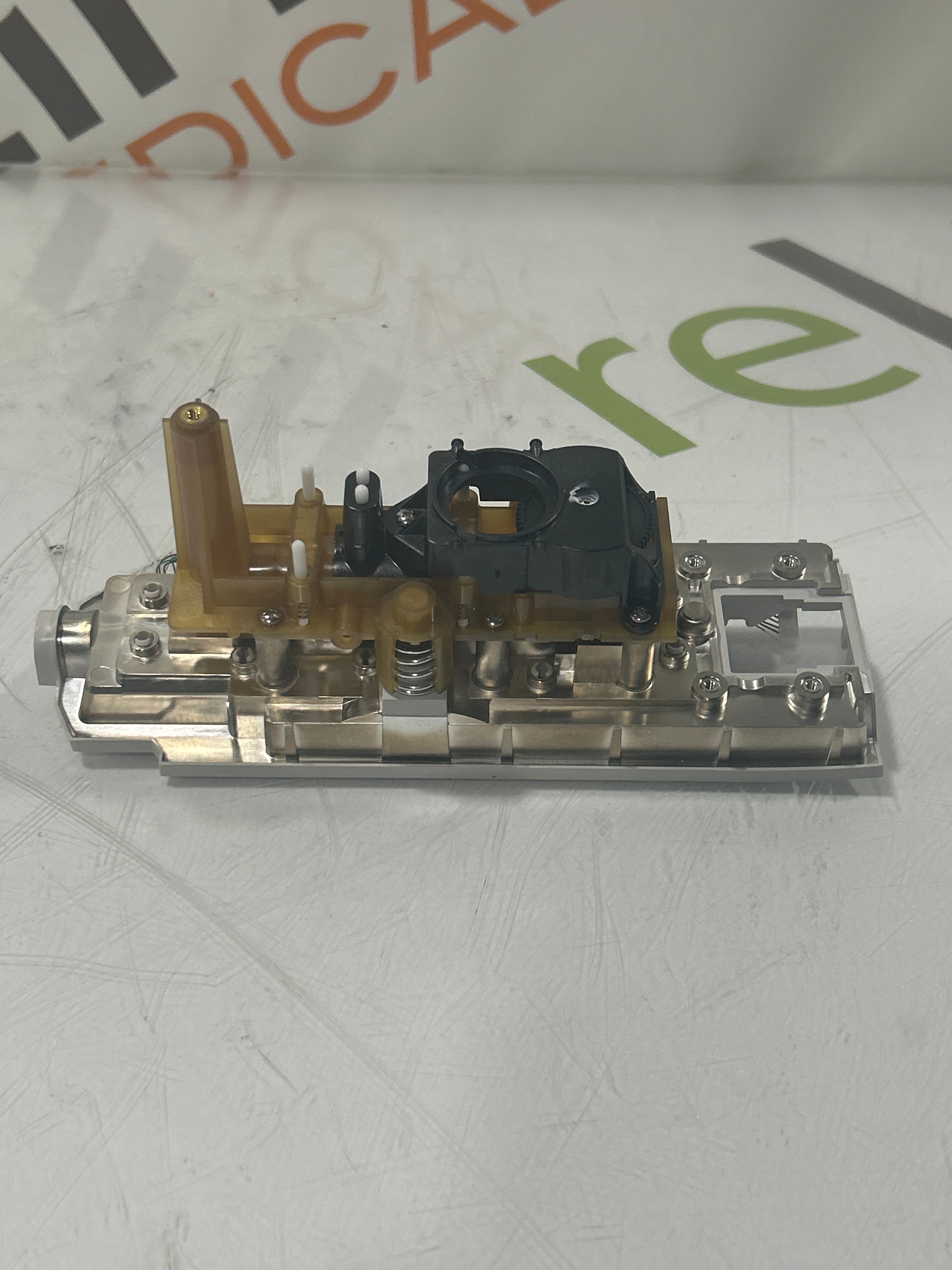 CareFusion Alaris 8100 Infusion Pump Module Bezel Assembly Kit