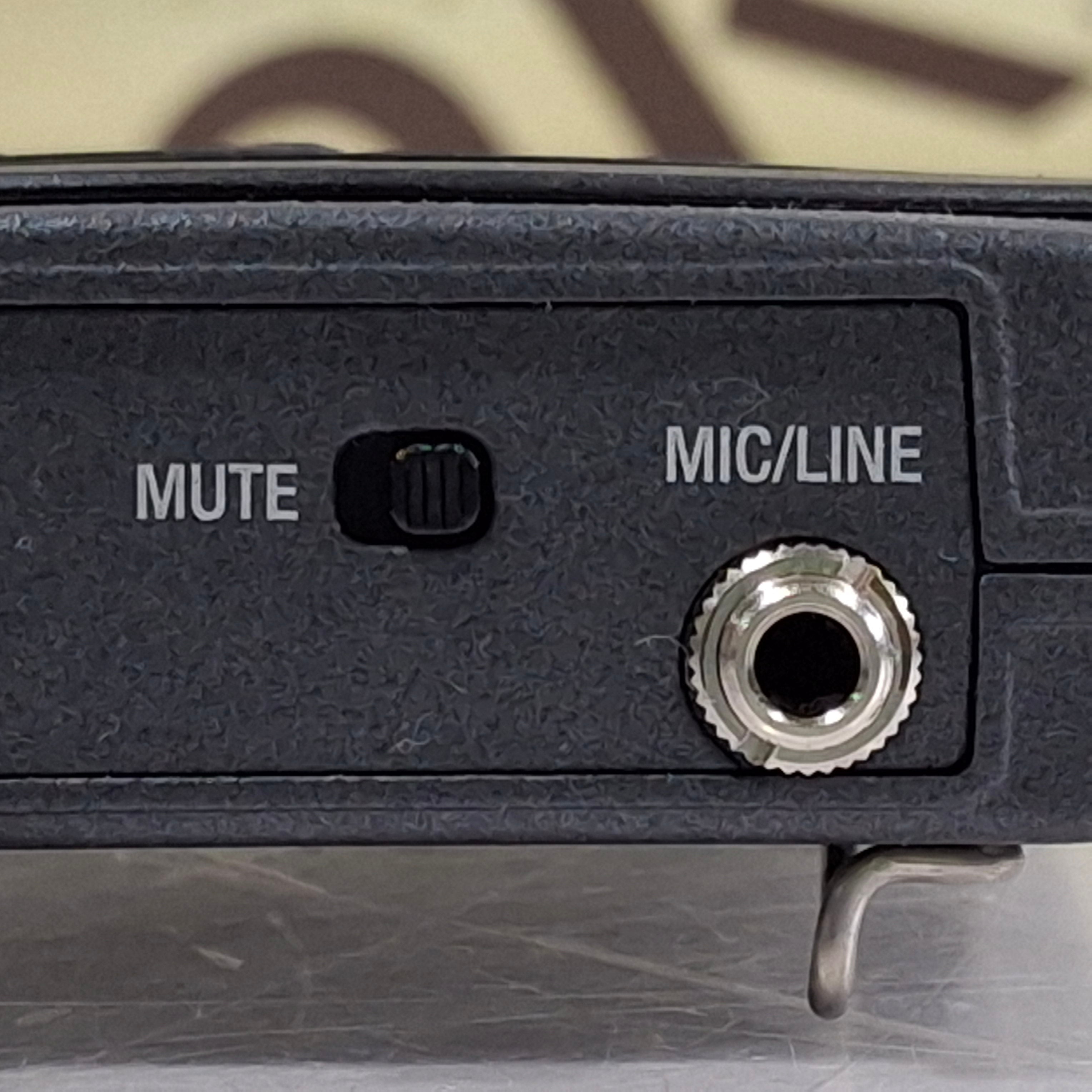 Sennheiser Electronic Corporation SK 300 Bodypack Transmitter