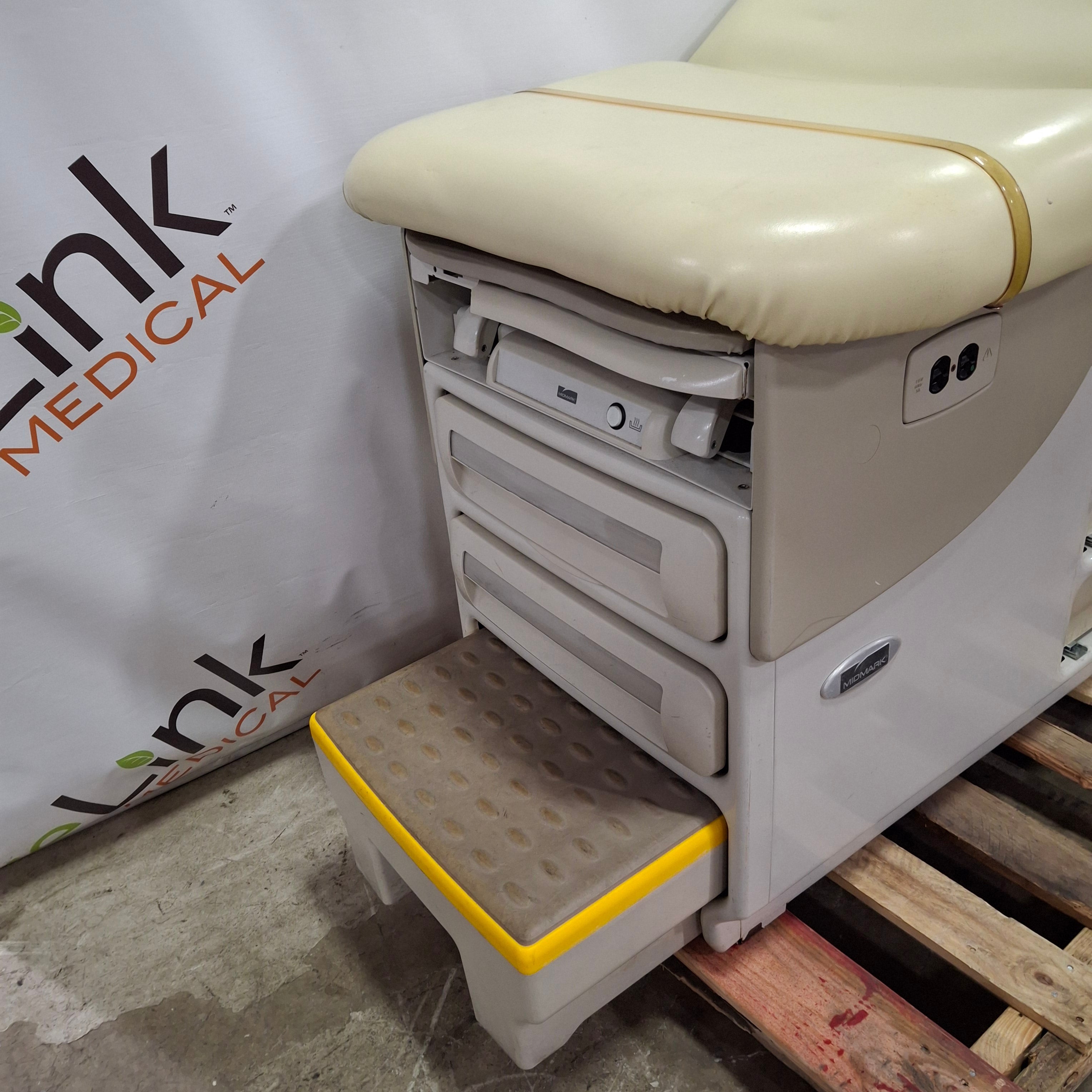 Midmark 604 Manual Examination Table