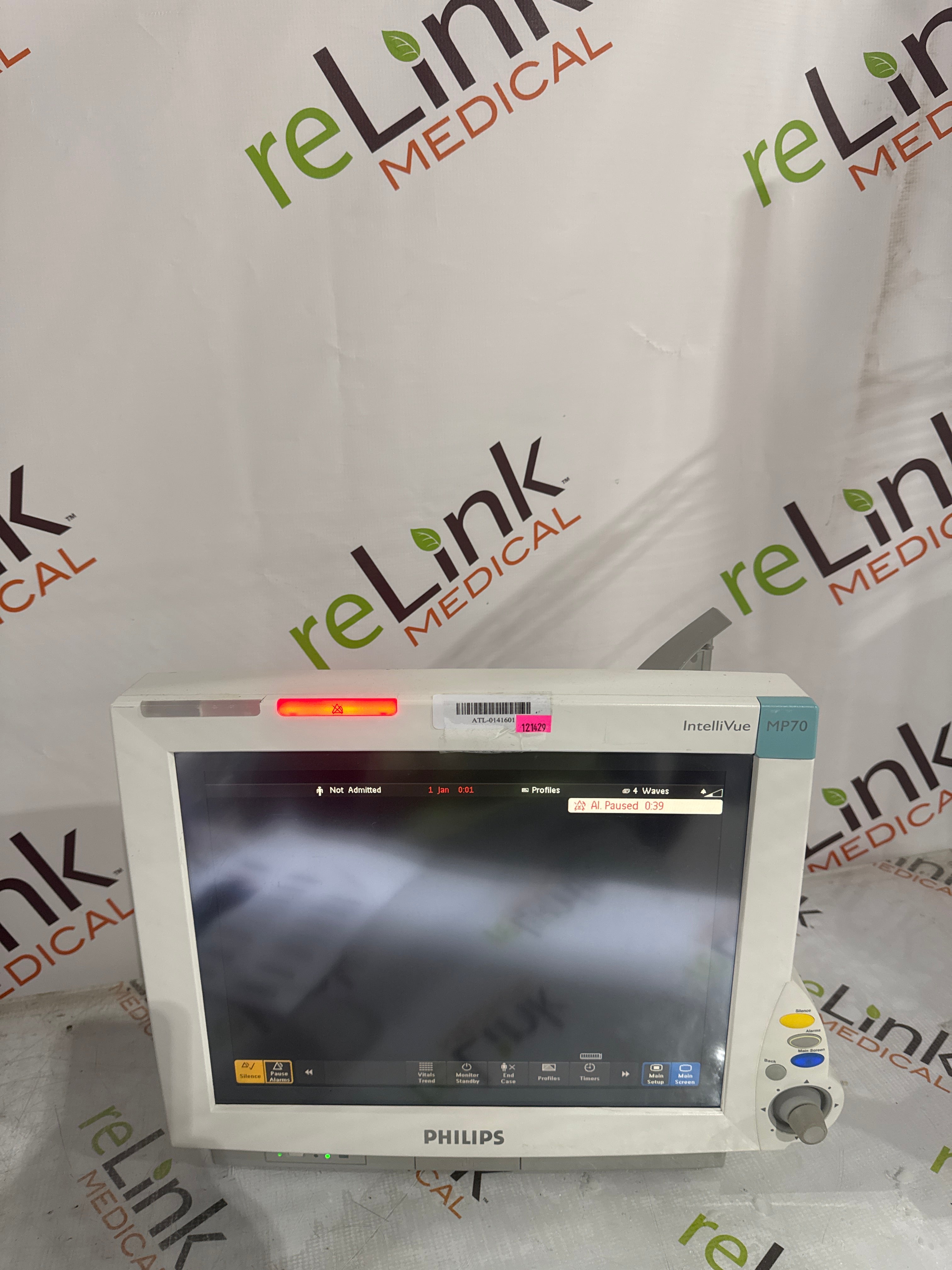 Philips IntelliVue MP70 Patient Monitor