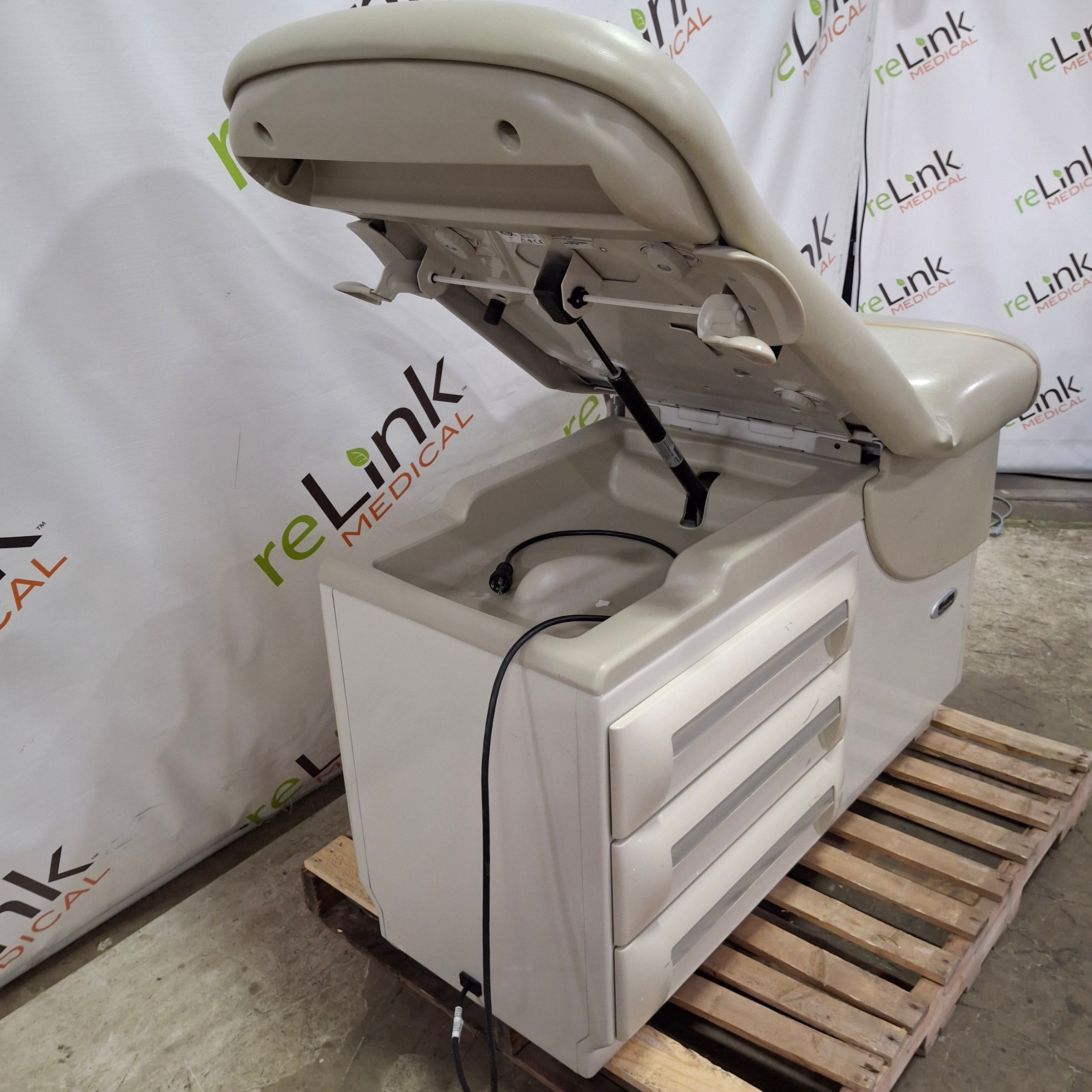 Midmark 604 Manual Examination Table